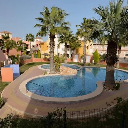 Punta Prima, Family Apartment, Pool, Near Apartman