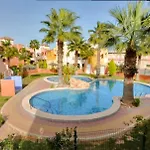 Punta Prima, Family Apartment, Pool, Near Apartamento