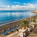 Apartamento Punta Prima, Family Apartment, Pool, Near *